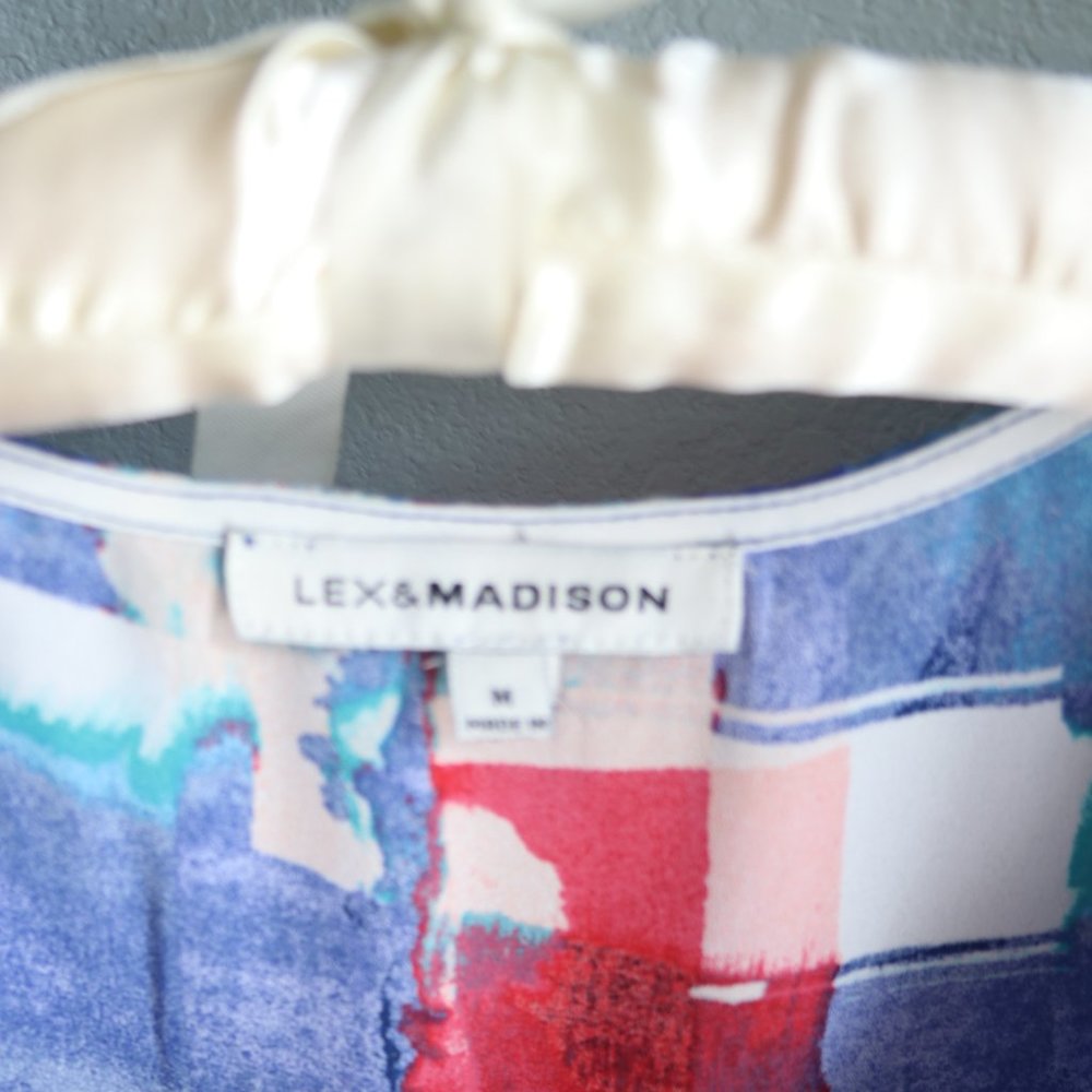 Flowy Lex & Madison Tank with Colorful Pattern - Picture 3 of 4